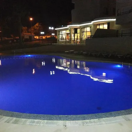 Aparthotel Plaza Real By Atlantichotels