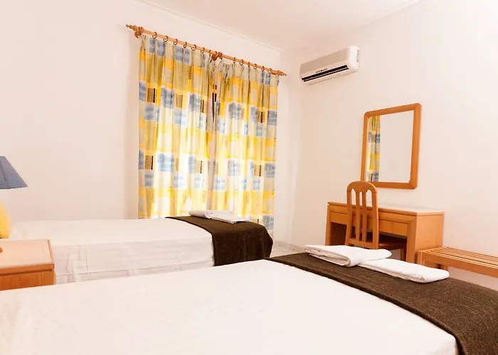 Plaza Real By Atlantichotels 3*