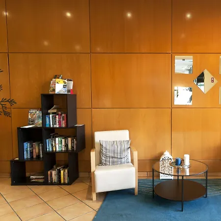 アパートホテル Plaza Real By Atlantichotels 3*