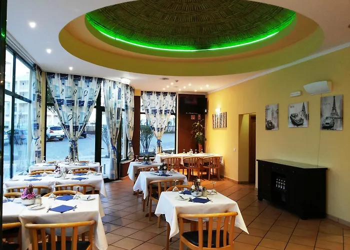 Plaza Real By Atlantichotels Апарт-готель 3*