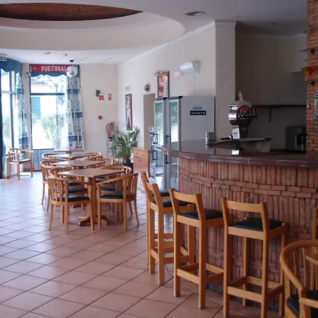 Ξενοδοχείο με διαμερίσματα Plaza Real By Atlantichotels 3*